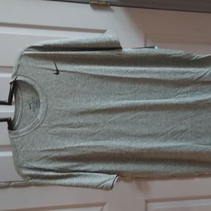 Nike drifit Heather Grey tee